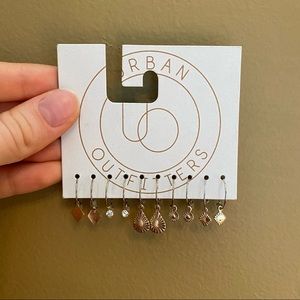 Urban Outfitters gold hoop earrings set